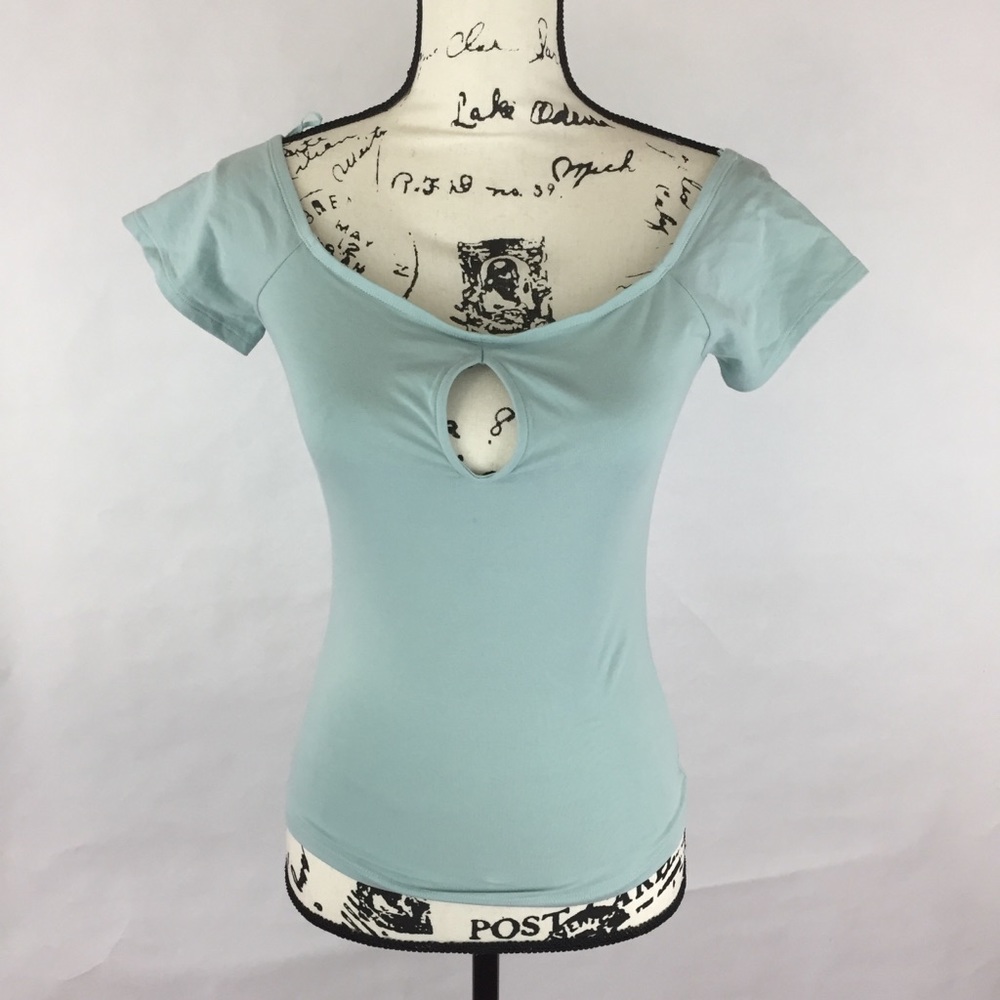 EXPRESS ONE ELEVEN Off The Shoulder Tee